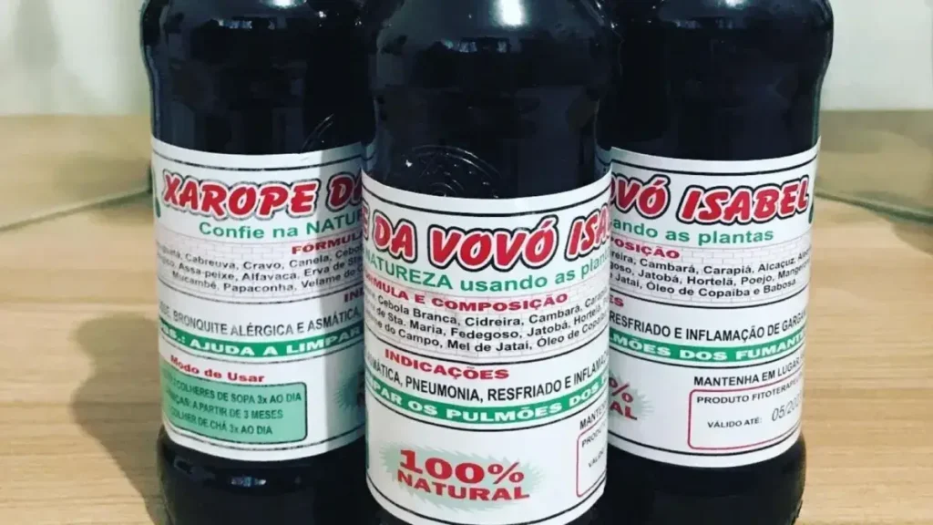 Imagem do Xarope da Vovó Isabel, um produto natural com ingredientes como cebola branca, óleo de copaíba e babosa.